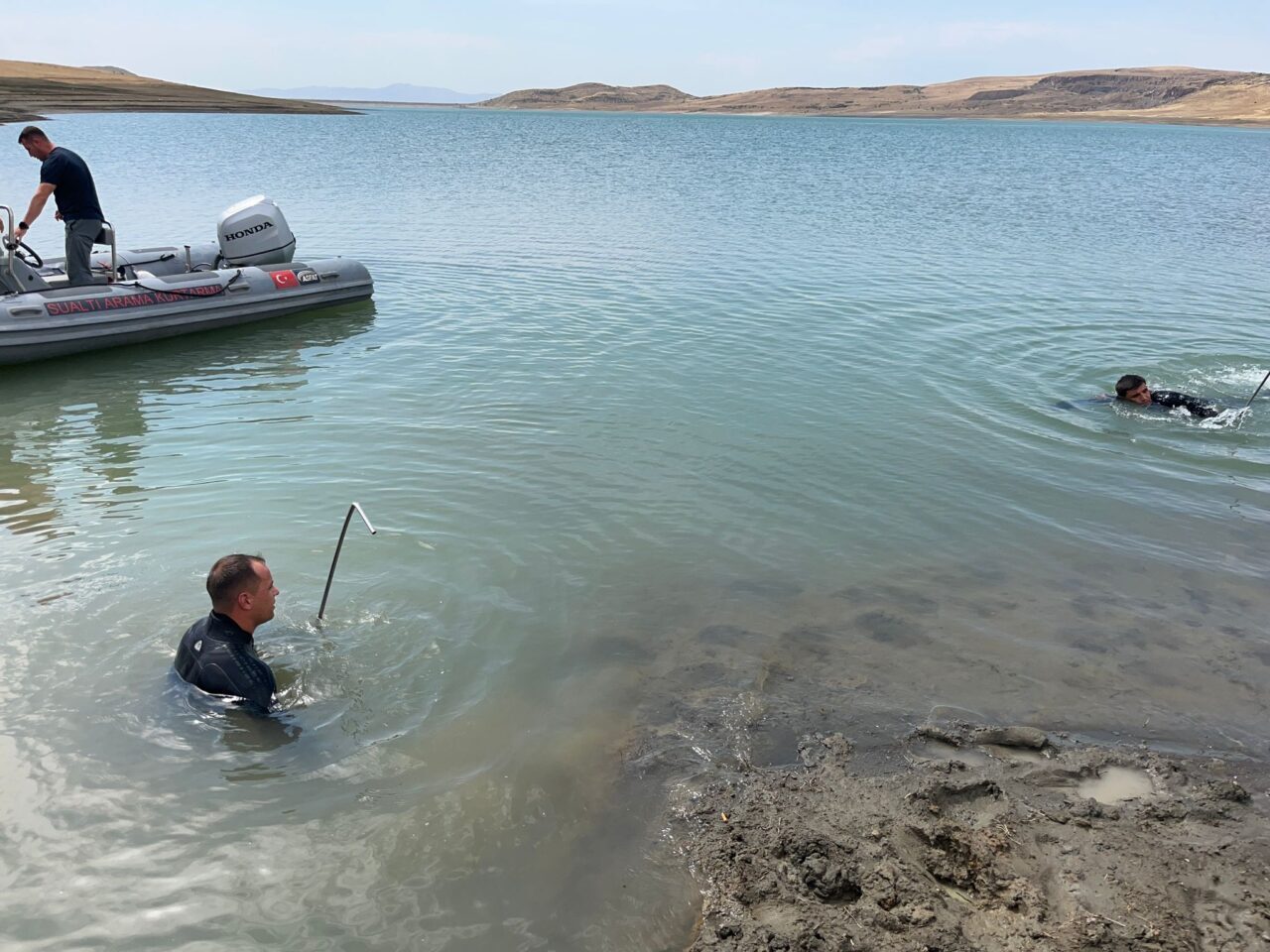 Ağrı'da ailesinin kayıp ihbarında bulunduğu 14 yaşındaki çocuk için arama
