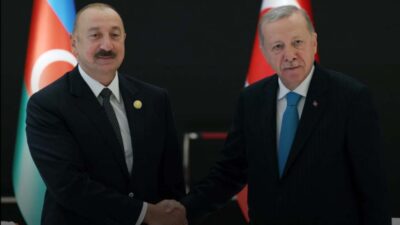 Cumhurbaşkanı Recep Tayyip Erdoğan, Azerbaycan Cumhurbaşkanı İlham Aliyev ile bir