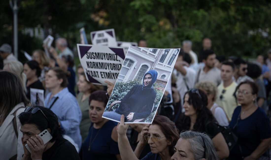Başkentte, Başak Gürkan Arslan'ın, boşanma aşamasındaki eşinin babası tarafından bıçaklanarak