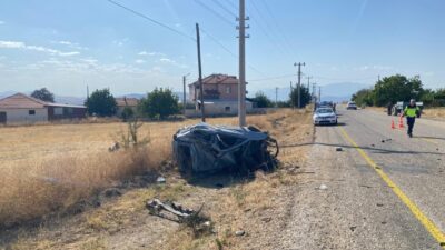 Antalya'nın Korkuteli ilçesinde takla atan otomobilin sürücüsü hayatını kaybetti.