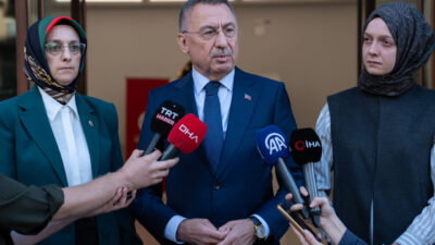  Başkentten yurt dışına direkt uçuşların artırılması amacıyla Ankara Valiliği'nde toplantı