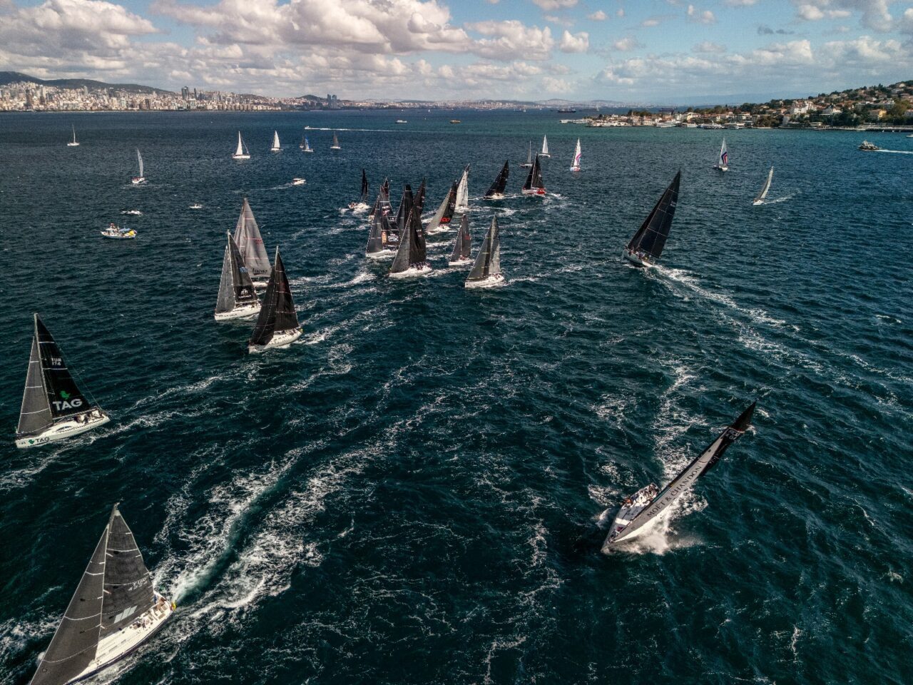 Bu yıl 24'üncüsü düzenlenen Bosphorus Cup'ta ikinci gün Princes Palace