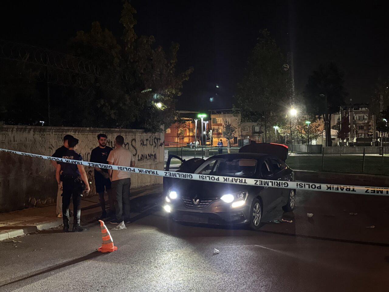 Bursa'nın Osmangazi ilçesinde iki grup arasında çıkan silahlı kavgada 1