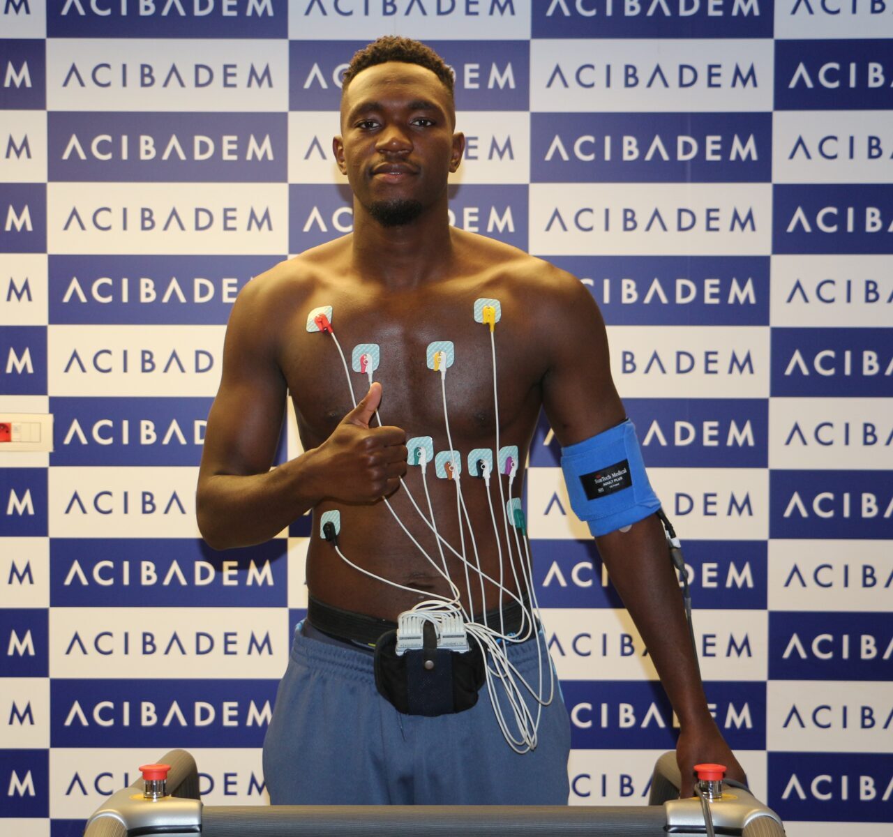 Trendyol Süper Lig ekiplerinden Çaykur Rizespor, Fildişi Sahili Milli Takımı'nın