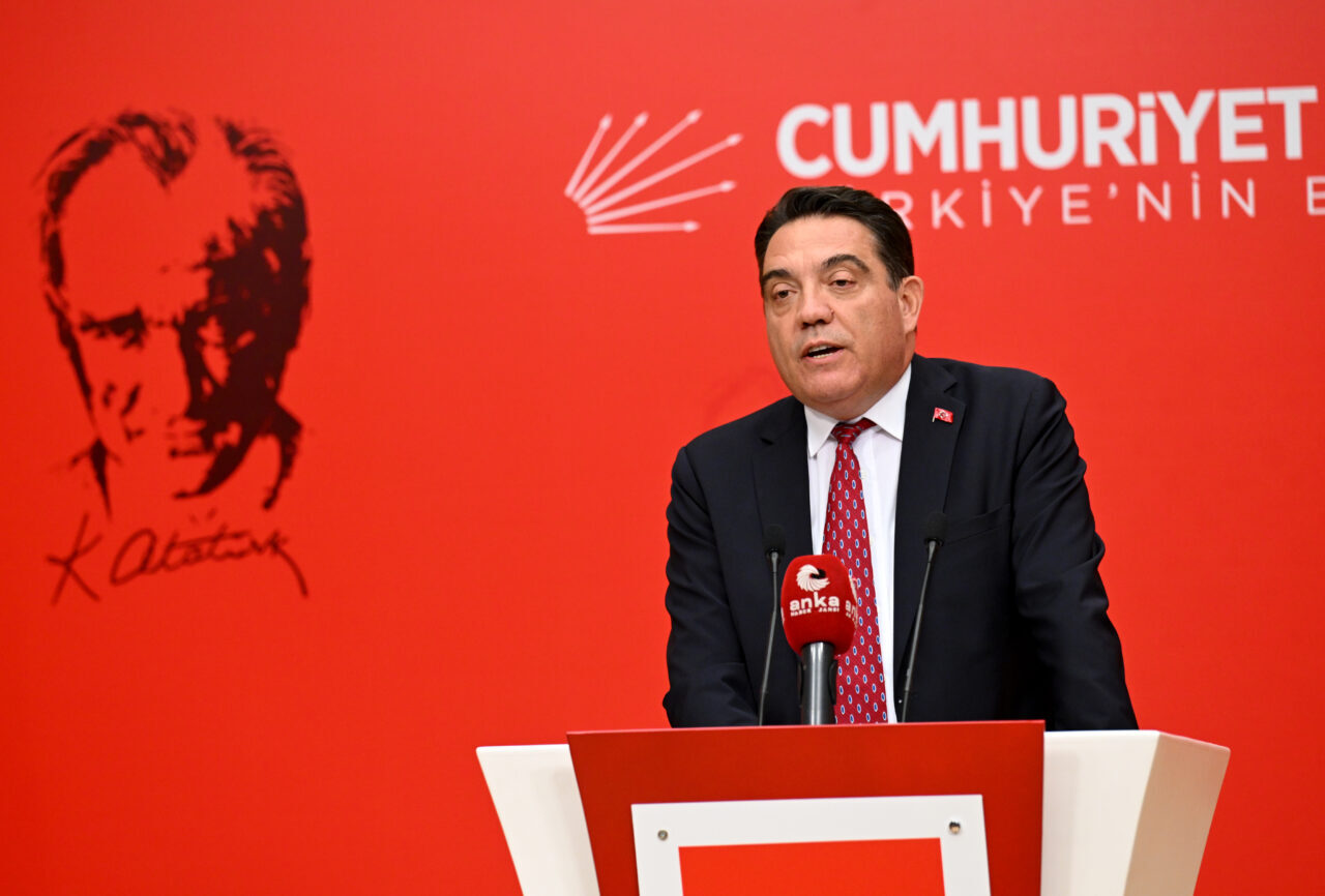 CHP Genel Başkan Yardımcısı Yankı Bağcıoğlu, "Savunma sanayisindeki başarıların sürdürülebilirliğini