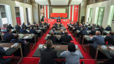 CHP Genel Başkanı Özgür Özel, partisinin il başkanları toplantısına başkanlık