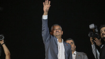  CHP Genel Başkanı Özgür Özel, İstanbul Büyükşehir Belediyesine (İBB) yönelik