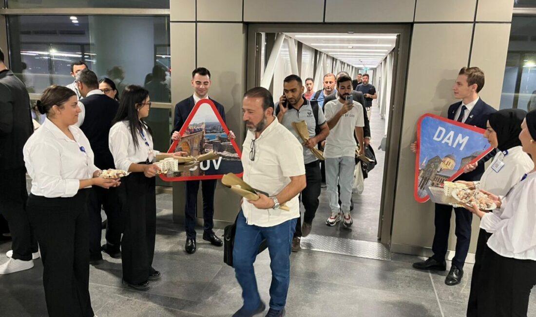 Çukurova Uluslararası Havalimanı ile Suriye'nin başkenti Şam arasında direkt uçuş