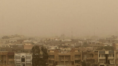 Irak’ın kuzeyinde yer alan Erbil kentinde kum fırtınası nedeniyle oluşan