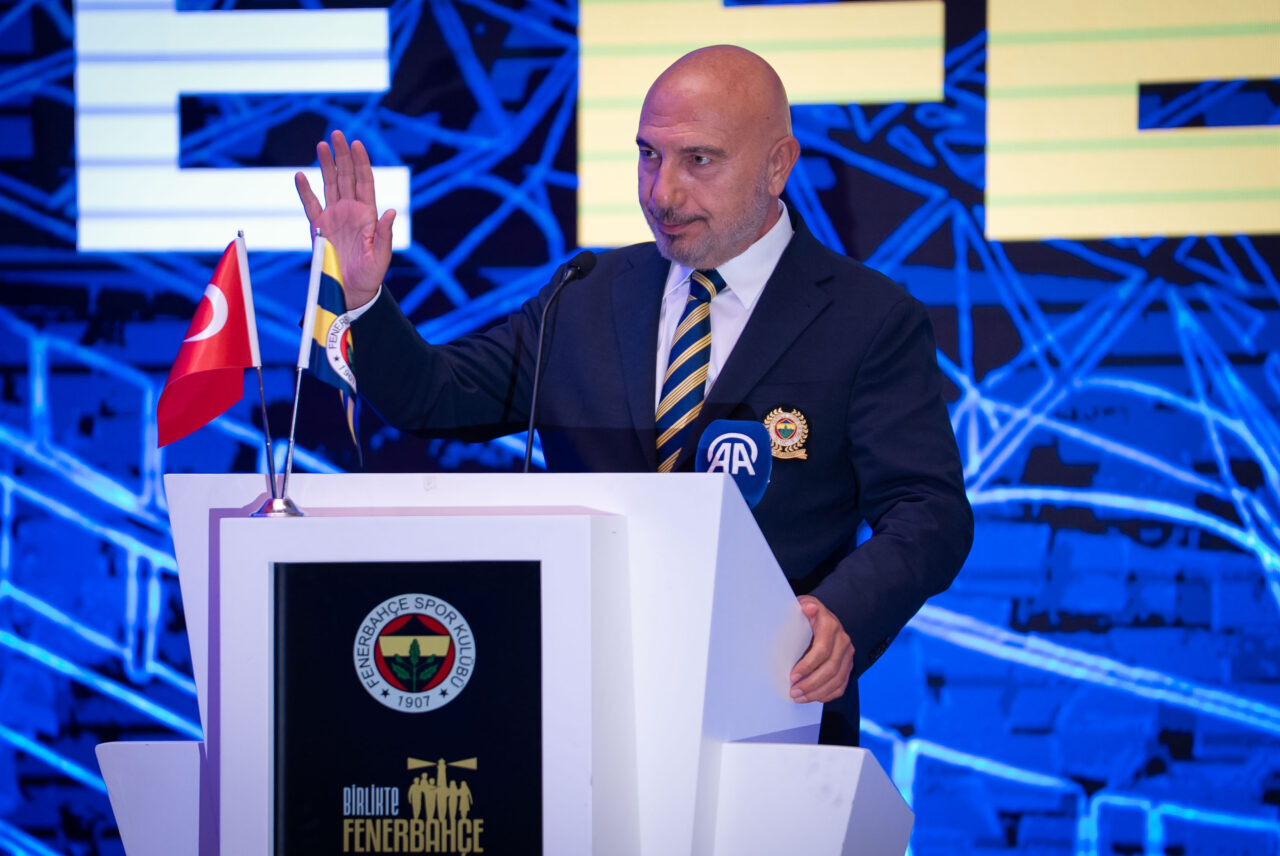  Fenerbahçe Kulübünde 20-21 Eylül'de gerçekleştirilecek olağanüstü seçimli genel kurulda başkanlığa