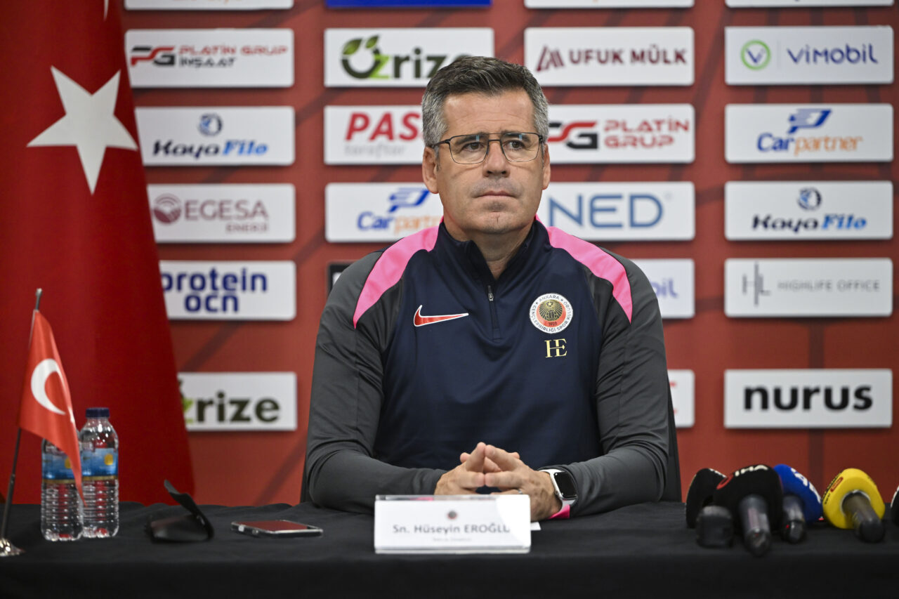 Trendyol Süper Lig ekiplerinden Gençlerbirliği'nin basın sözcüsü Aykut Çakmaklı, hakem