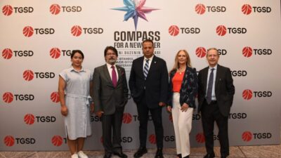 Türkiye Giyim Sanayicileri Derneği (TGSD) Müşterek Başkanı Ümit Özüren, 7-8