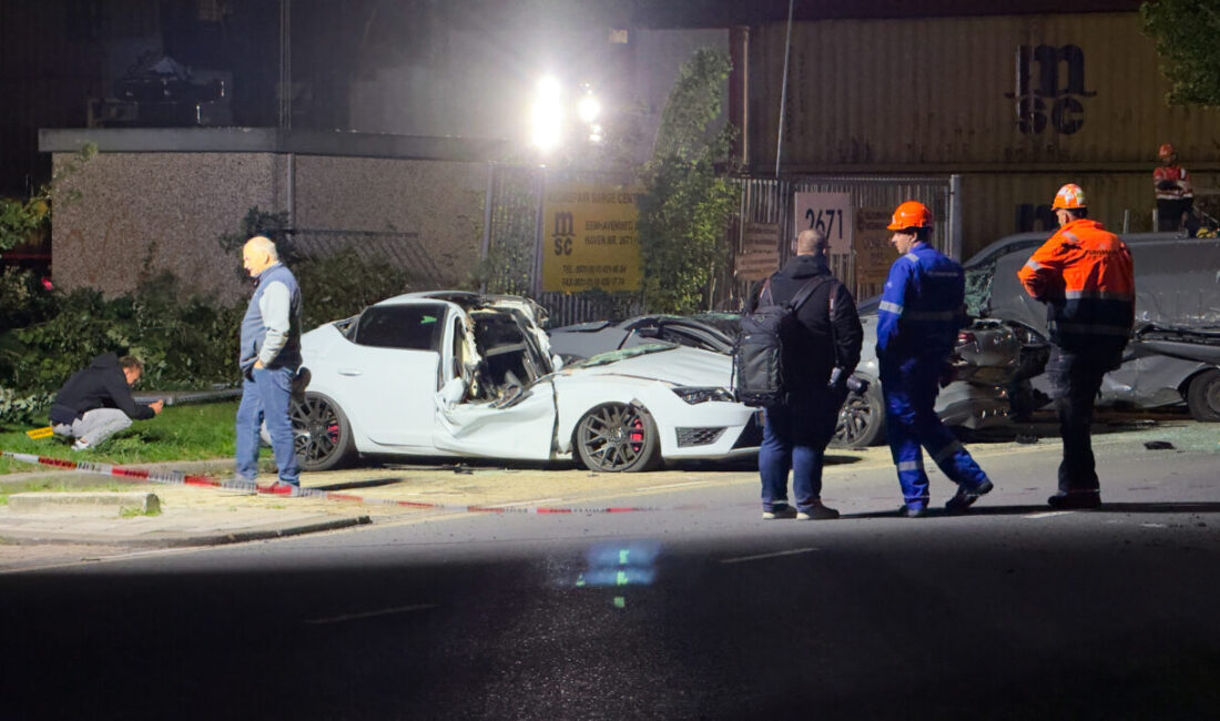  Hollanda’da saatteki hızı 100 kilometreyi bulan fırtına nedeniyle sarı alarm