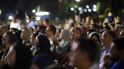  İran'ın başkenti Tahran'da binlerce kişinin katılımıyla Hazreti Muhammed’in doğum yıldönümü