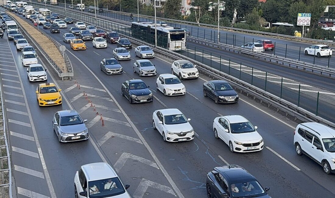  İstanbul'da okul öncesi ve ilkokul birinci sınıf öğrencilerinin eğitime başladığı