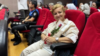  İstanbul Emniyet Müdürlüğü bünyesindeki Polis Bandosu, "1 Ekim Dünya Yaşlılar