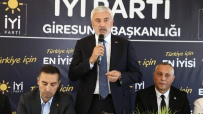  ⁠İYİ Parti Genel Başkan Yardımcısı Enver Yılmaz, Giresun'da basın toplantısı