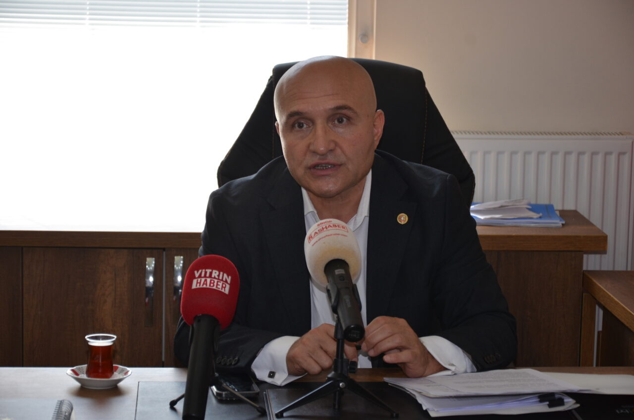 İYİ Parti Genel Başkan Yardımcısı Erhan Usta ve İYİ Parti