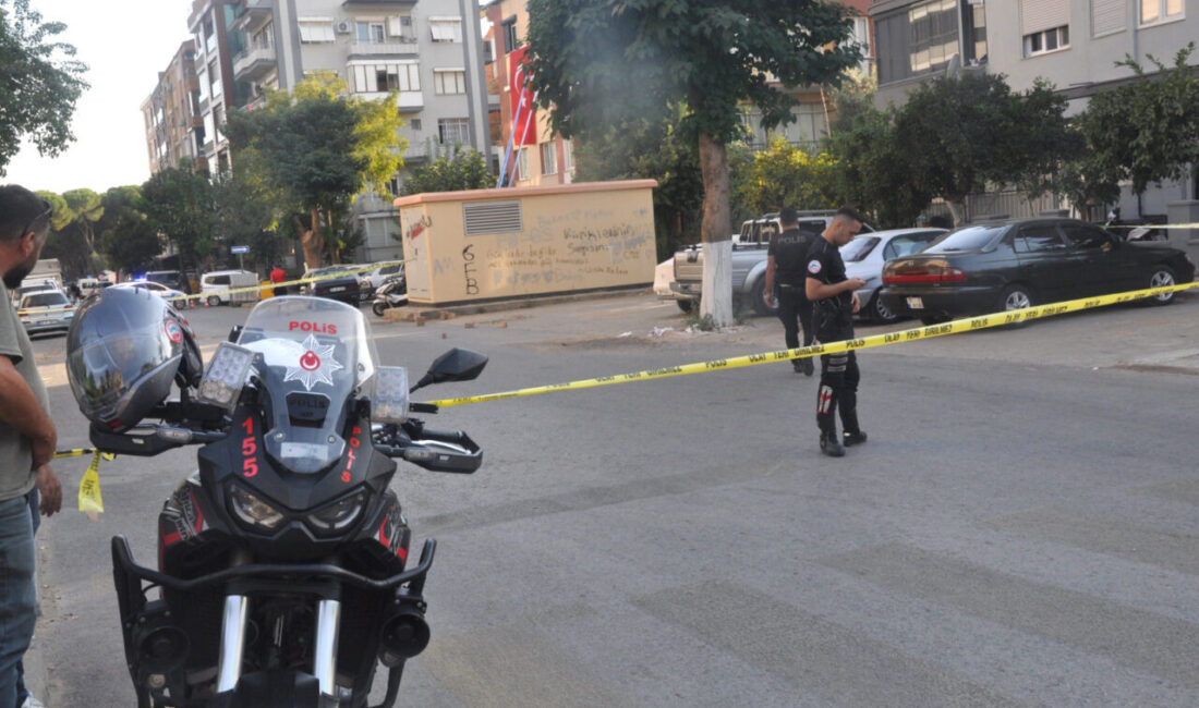 İzmir'in Ödemiş ilçesinde çıkan silahlı kavgada biri ağır 2 kişi