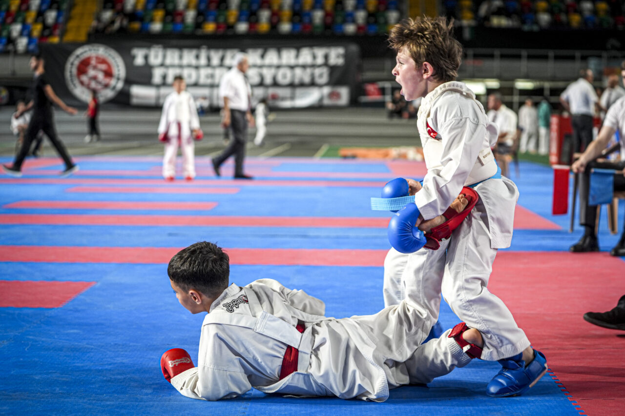  Türkiye Karate Federasyonu (TKF) ve İHH İnsani Yardım Vakfı iş