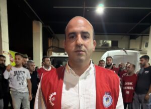 Karşıyaka Belediyesi iştiraki şirketlerden 5 aydır maaş alamadıkları gerekçesiyle yaklaşık