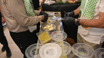 Irak'ın Kerkük kentindeki tarihi Kayseri Çarşısı'nda Mevlid Kandili vesilesiyle program