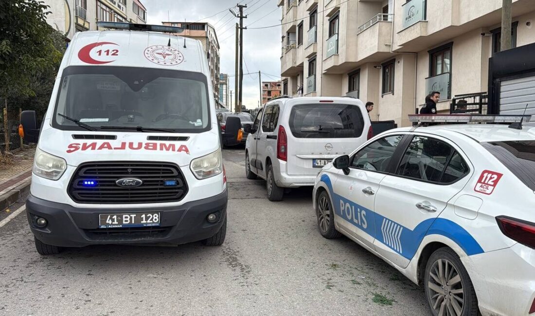 Trendyol Süper Lig ekiplerinden Gençlerbirliği'nin basın sözcüsü Aykut Çakmaklı, hakem