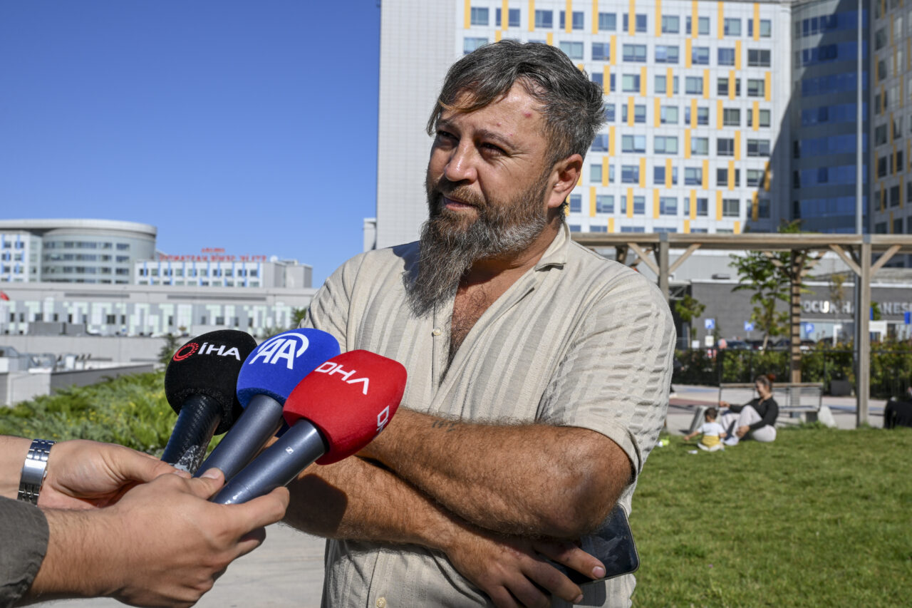  Başkentte gürültü yaptığı gerekçesiyle komşusu tarafından silahla ateş açılması sonucu