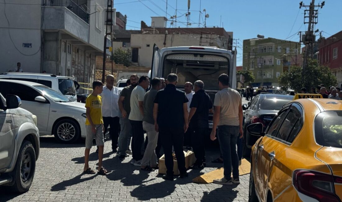Mardin'in merkez Artuklu ilçesinde iki grup arasında çıkan silahlı kavgada