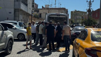 Mardin'in merkez Artuklu ilçesinde iki grup arasında çıkan silahlı kavgada