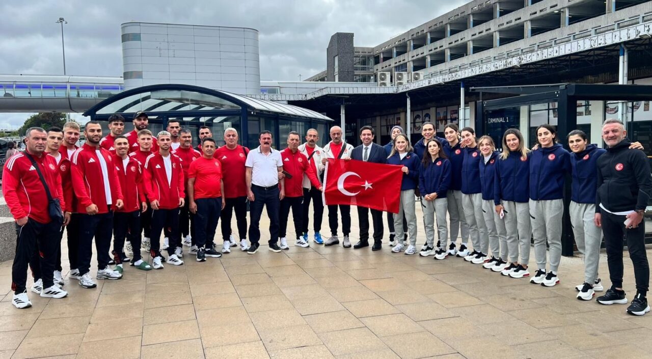 Milli boksörler, dünya şampiyonasına ev sahipliği yapacak İngiltere'nin Liverpool kentine