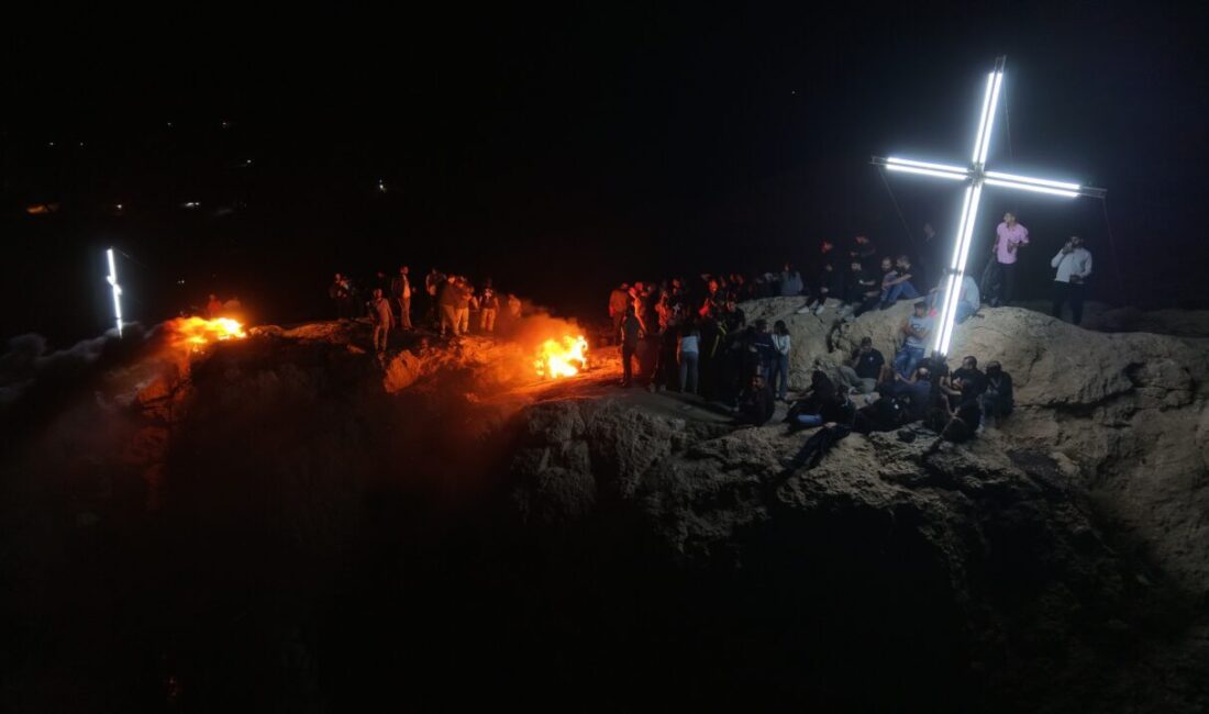 Suriye’de, Hristiyanlığın en eski merkezlerinden biri olan Malula kentinde geleneksel