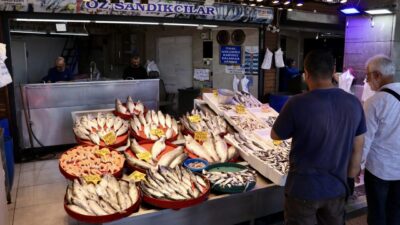 Trabzon'da denizlerde av yasağının sona ermesiyle "vira bismillah" diyerek denize