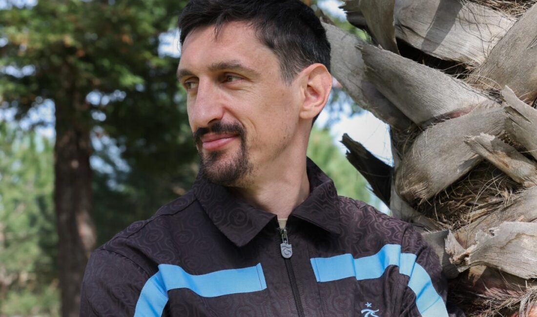 Trabzonspor'un takım kaptanı Stefan Savic, bugüne kadar futbolda başarılı olmasının