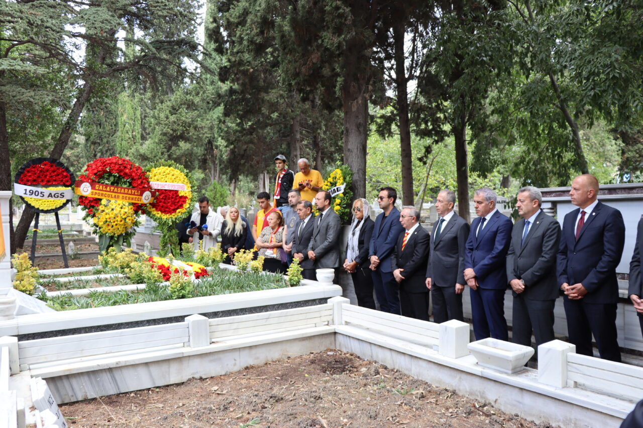  Türk futbolunun ve Galatasaray'ın unutulmaz efsanesi "Taçsız Kral" lakaplı Metin