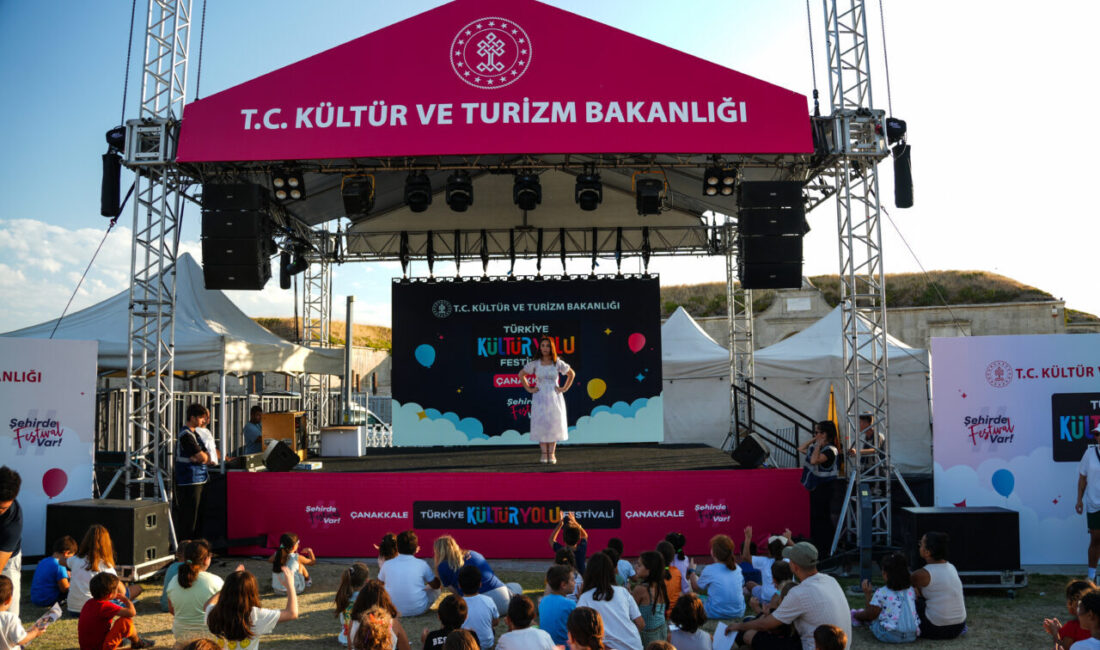  Kültür ve Turizm Bakanlığınca düzenlenen Çanakkale Kültür Yolu Festivali'nin ikinci