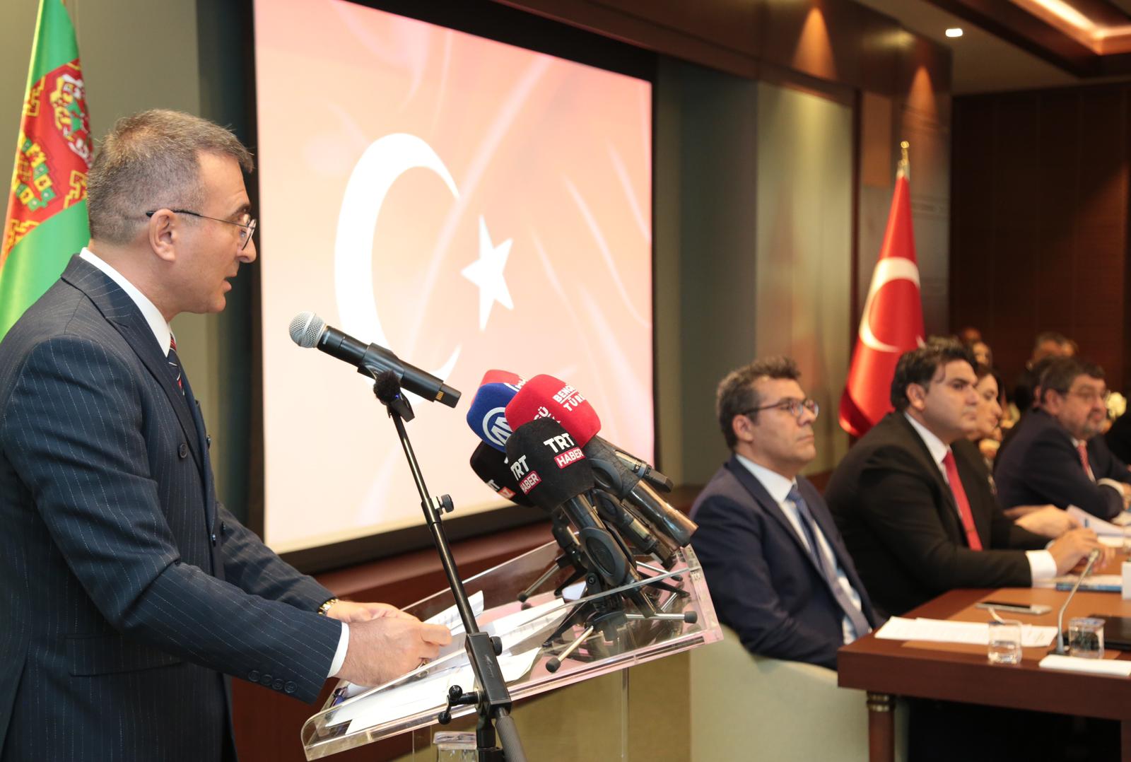 Türkmenistan’ın bağımsızlığının 34. yılı vesilesiyle düzenlenen “Türkmenistan–Türkiye İlişkilerinde Enerji ve