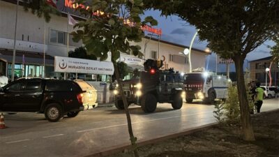 Van'ın Muradiye ilçesinde iki aile arasında çıkan kavgada 1 kişi