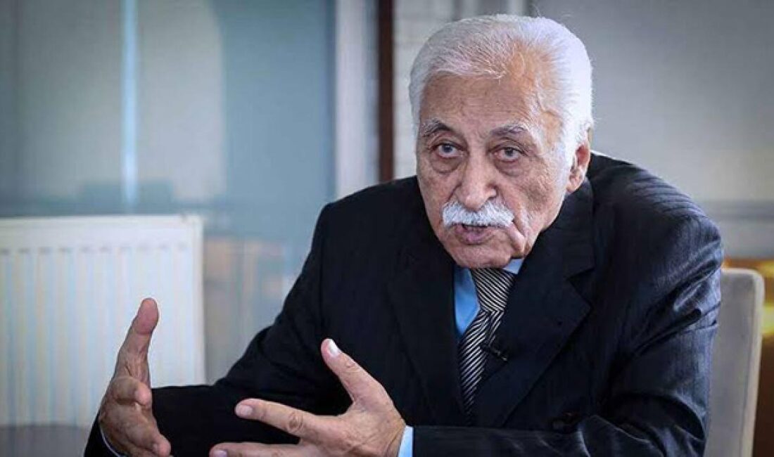 Türk edebiyatının müstesna isimlerinden şair ve yazar Yavuz Bülent Bakiler,