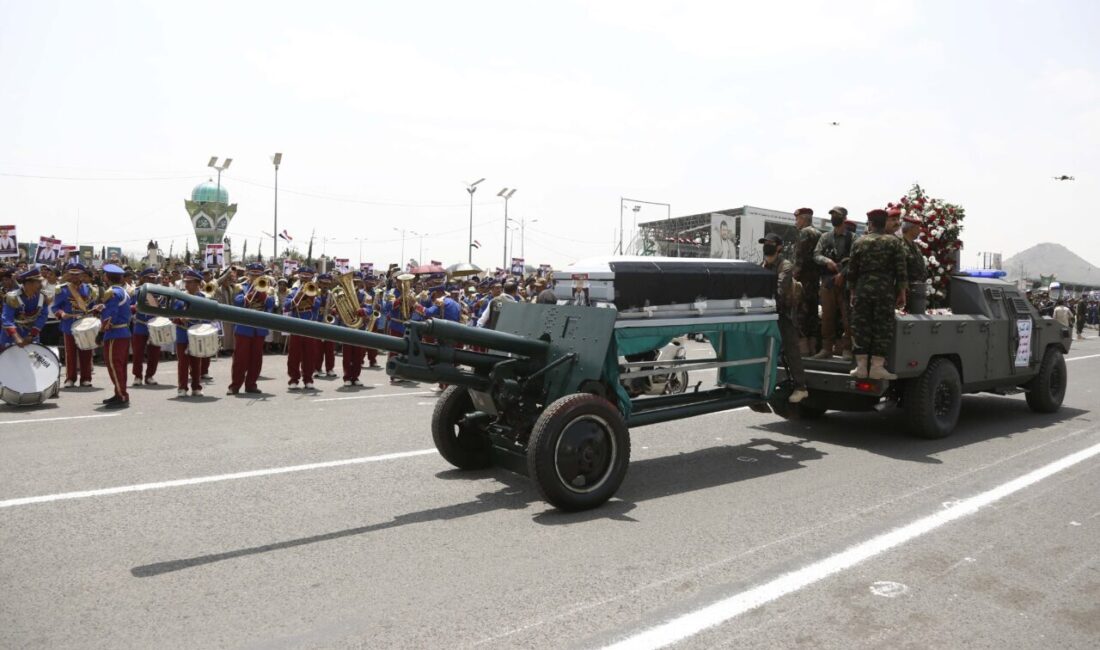 Yemen'in başkenti Sana'da 28 Ağustos'ta İsrail saldırısında öldürülen aralarında Husilerin