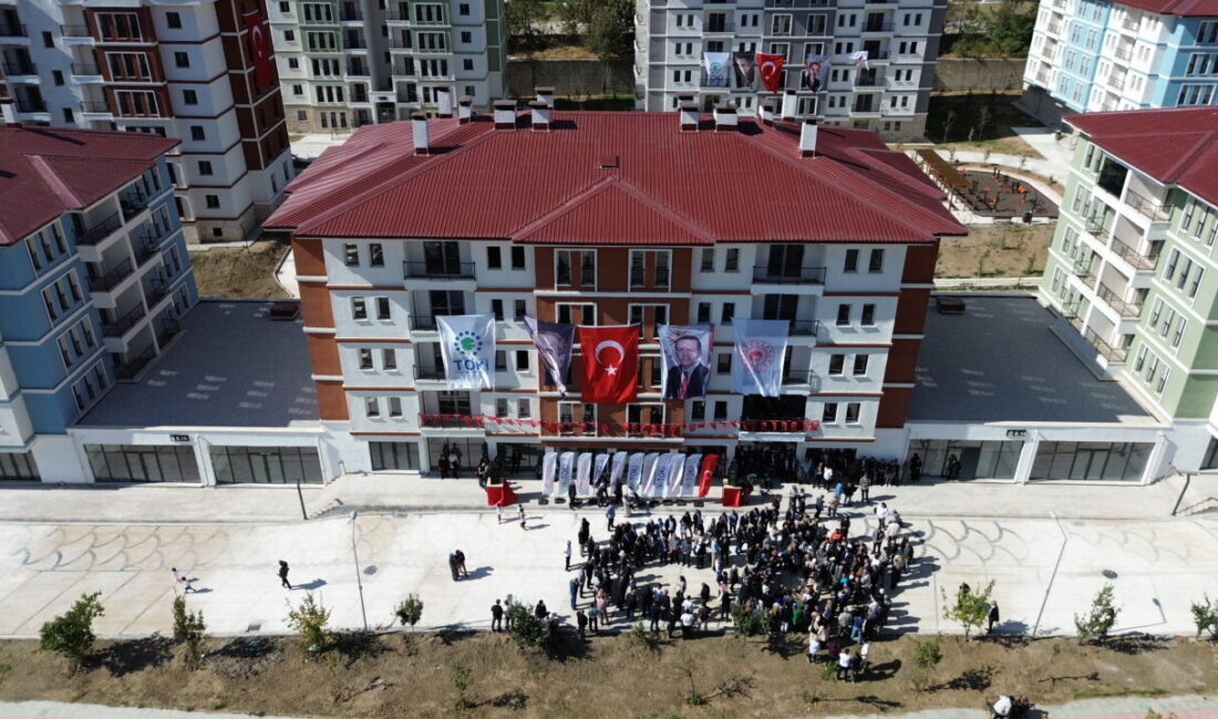  Yozgat'ta, Çevre, Şehircilik ve İklim Değişikliği Bakanlığı Toplu Konut İdaresi