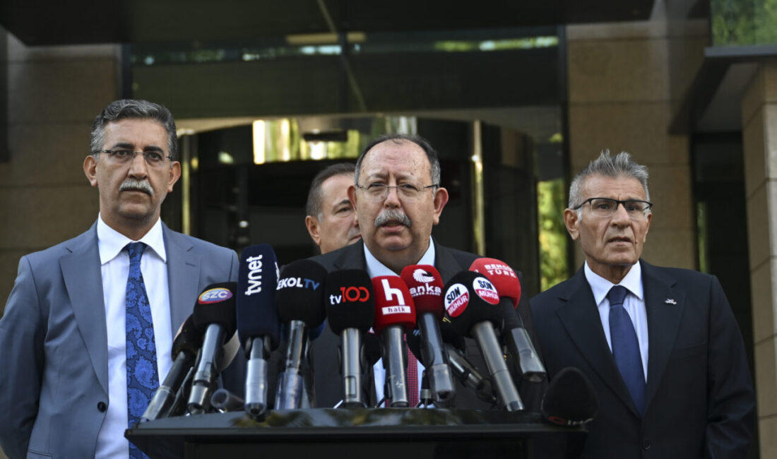 YSK Başkanı Ahmet Yener, CHP'nin İstanbul'da 5 ilçedeki kongrelerinin durdurulması