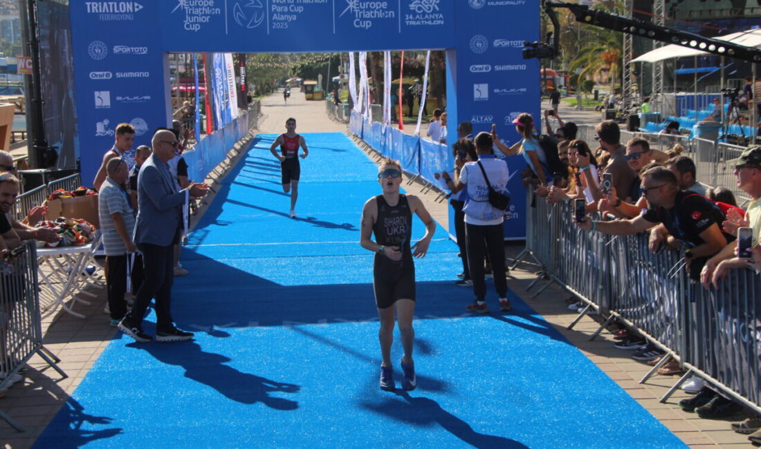  Türkiye Triatlon Federasyonu ile Alanya Belediyesinin işbirliğiyle düzenlenen 34. Alanya