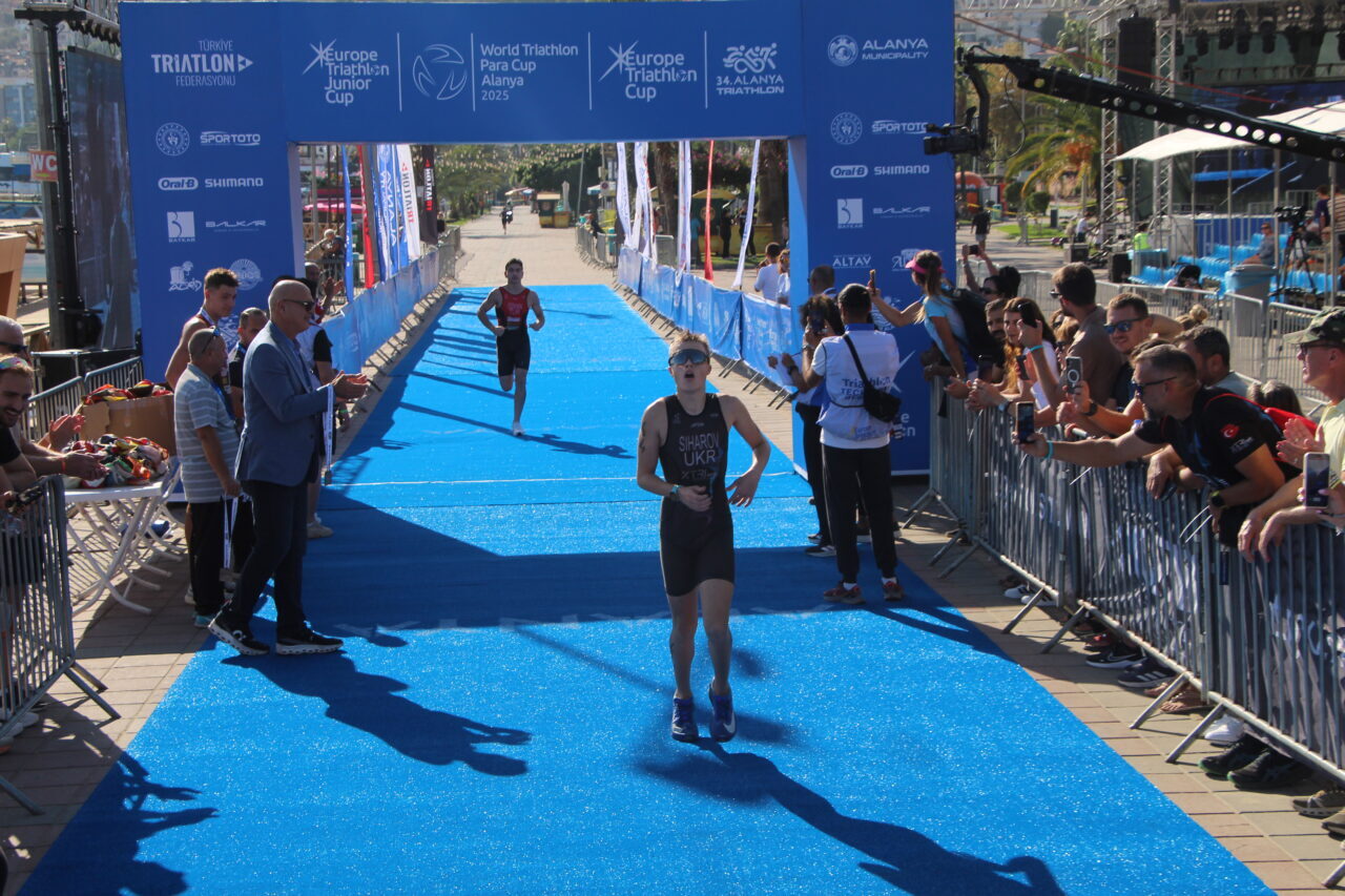  Türkiye Triatlon Federasyonu ile Alanya Belediyesinin işbirliğiyle düzenlenen 34. Alanya