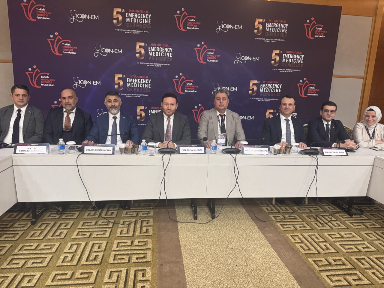 Antalya'da bu yıl 5'incisi düzenlenen Uluslararası Acil Tıp Kongresi'nde yapay