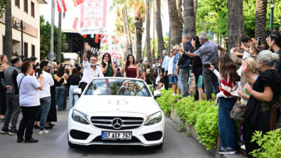 62. Uluslararası Antalya Altın Portakal Film Festivali, geleneksel kortej geçişiyle