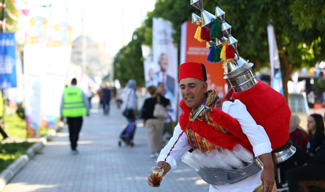  Adana Valiliğinin ev sahipliğinde "Kuşaktan Kuşağa" temasıyla düzenlenen 9. Uluslararası