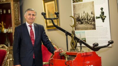 İş ahlâkını, insan sevgisini ve kültür vefasını birleştiren zarif  gönül