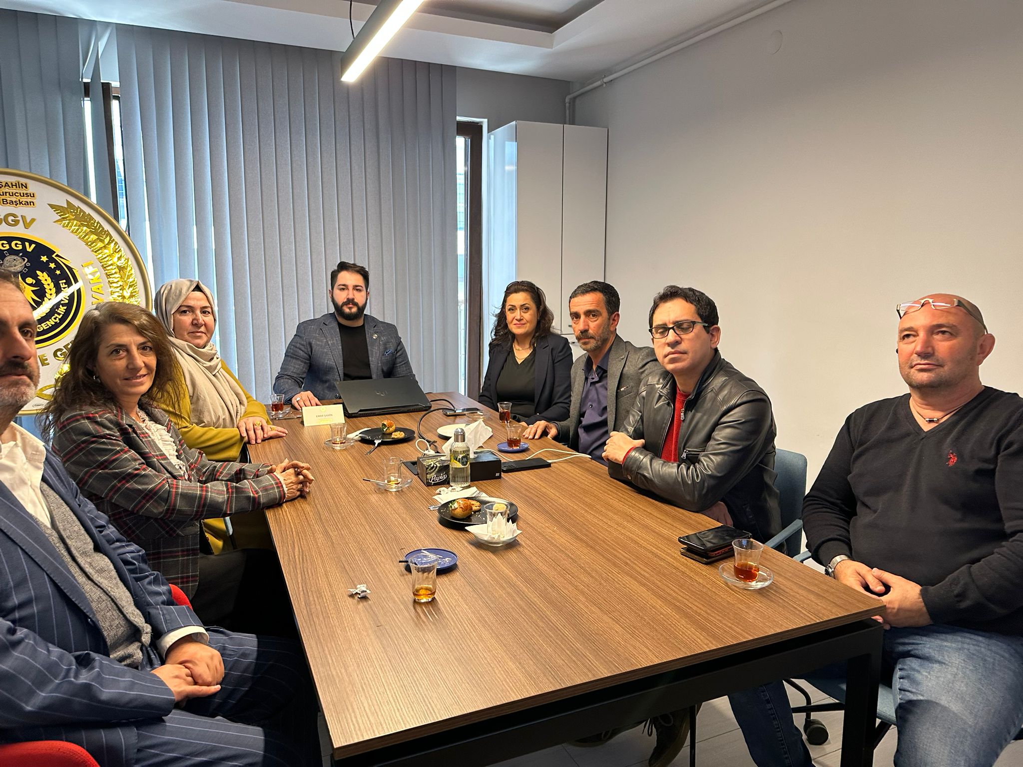 TGGV Genel Başkanı Emre Şahin, Türkiye’nin çocuklarını gençlerini yalnız bırakmayacaklarını,