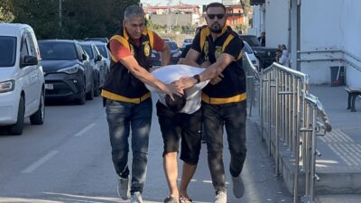  Sarıyer'de denizde erkek cesedi bulundu.